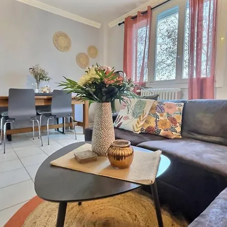 Le Patio - Parking Gratuit *